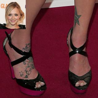 Fearne Cotton feet photo thumbnail