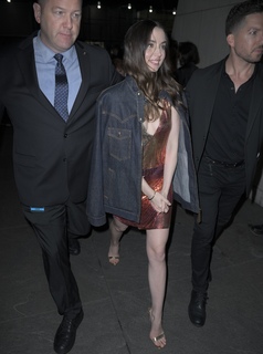Ana de Armas feet photo thumbnail