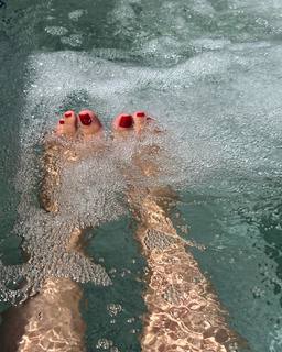 Camila Cabello feet photo thumbnail