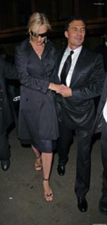 Uma Thurman feet photo thumbnail