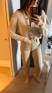 Daniella Monet feet photo thumbnail