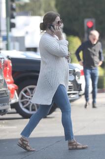 Amy Adams feet photo thumbnail