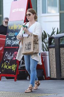 Amy Adams feet photo thumbnail