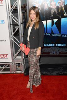 Sophia Bush feet photo thumbnail