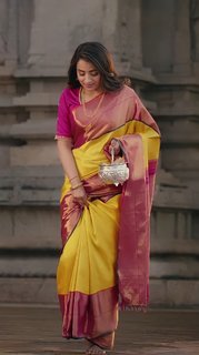 Trisha Krishnan feet photo thumbnail