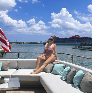 Larsa Pippen feet photo thumbnail