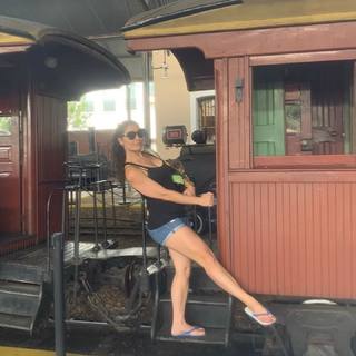 Franciely Freduzeski feet photo thumbnail