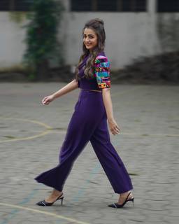Trisha Krishnan feet photo thumbnail