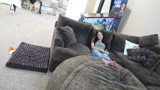 Brittney Smith feet photo thumbnail