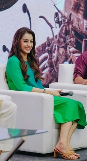 Trisha Krishnan feet photo thumbnail