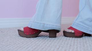 Brittani Taylor feet photo thumbnail