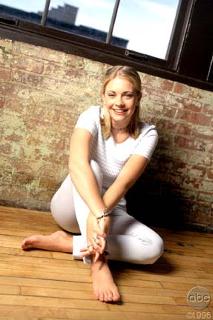 Melissa Joan Hart feet photo thumbnail