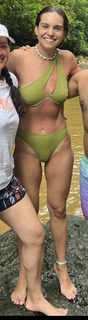 Tania Rincón feet photo thumbnail