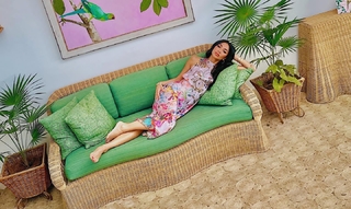Nicole Scherzinger feet photo thumbnail