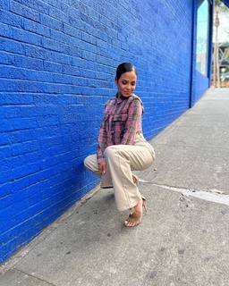Christina Milian feet photo thumbnail