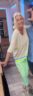 Denise Van Outen feet photo thumbnail