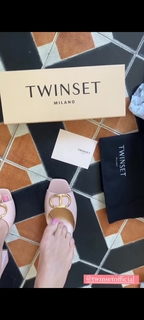 Veronica Maya feet photo thumbnail