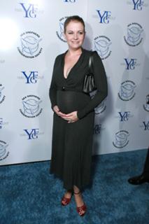 Melissa Joan Hart feet photo thumbnail