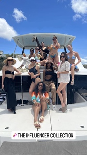 Jamie Chung feet photo thumbnail