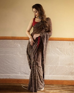 Trisha Krishnan feet photo thumbnail