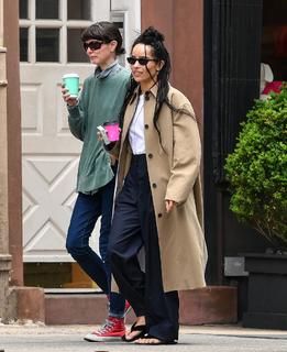 Zoë Kravitz feet photo thumbnail