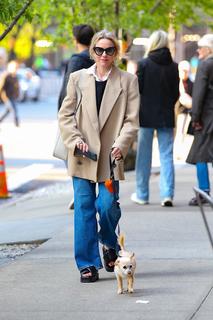Naomi Watts feet photo thumbnail