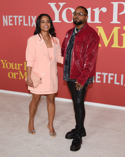Christina Milian feet photo thumbnail