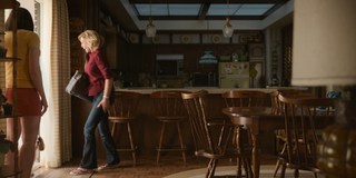 Elizabeth Olsen feet photo thumbnail