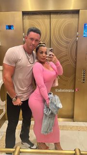 Amanda Saccomanno feet photo thumbnail
