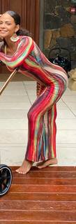 Christina Milian feet photo thumbnail