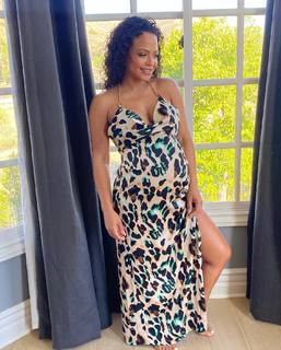 Christina Milian feet photo thumbnail