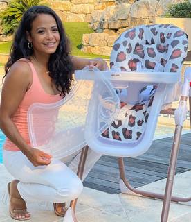 Christina Milian feet photo thumbnail