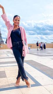 Christina Milian feet photo thumbnail