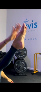 Federica Fontana feet photo thumbnail