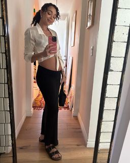 Ashley Madekwe feet photo thumbnail