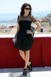 Lisa Edelstein feet photo thumbnail