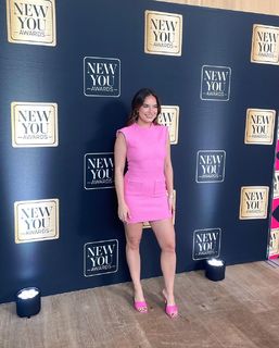 Natalie Noel Mariduena feet photo thumbnail