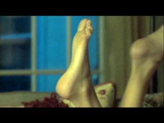 Maggie Grace feet photo thumbnail
