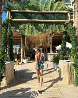 Charly Jordan feet photo thumbnail