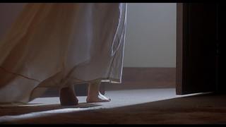 Alyssa Milano feet photo thumbnail