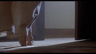 Alyssa Milano feet photo thumbnail