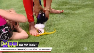 Ashley Fliehr feet photo thumbnail
