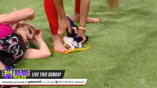 Ashley Fliehr feet photo thumbnail