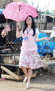 Tamannaah Bhatia feet photo thumbnail