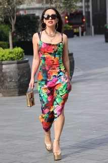 Myleene Klass feet photo thumbnail