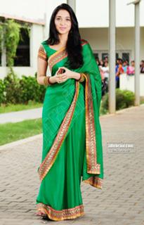 Tamannaah Bhatia feet photo thumbnail