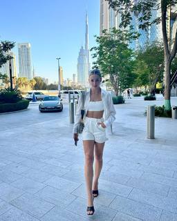 Charly Jordan feet photo thumbnail