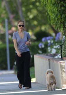 Minka Kelly feet photo thumbnail