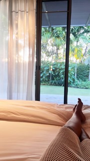 Maya Jama feet photo thumbnail