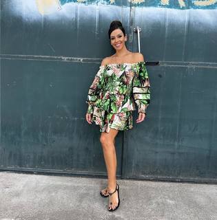 Cristina Pedroche feet photo thumbnail